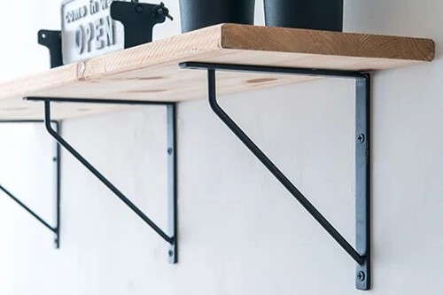 ブラケット ソリッドアイアン B